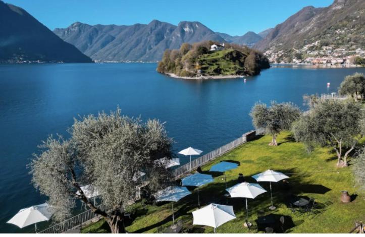 Lora Villa, With Lake View オッスッチョ エクステリア 写真